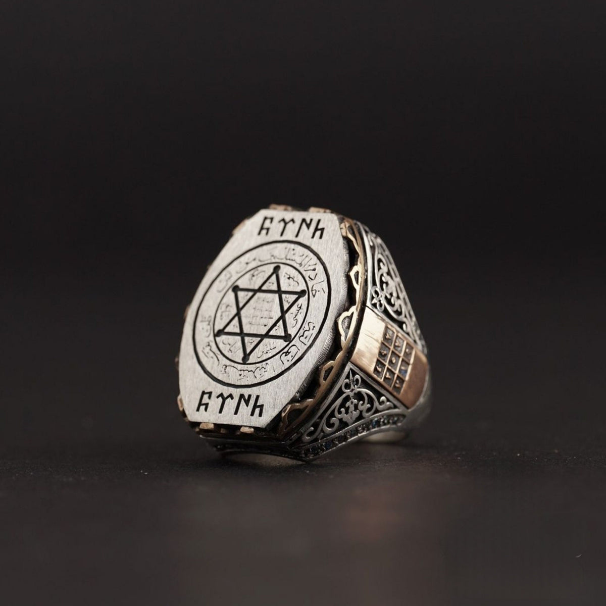 Seal of Solomon Ring – Gökturk Script & Red Zircon | 925 Silver