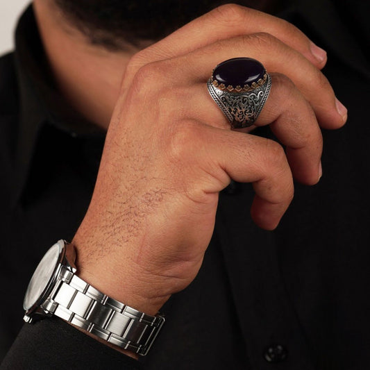 Ivy pattern men's ring with dark blue fire amber – view 2