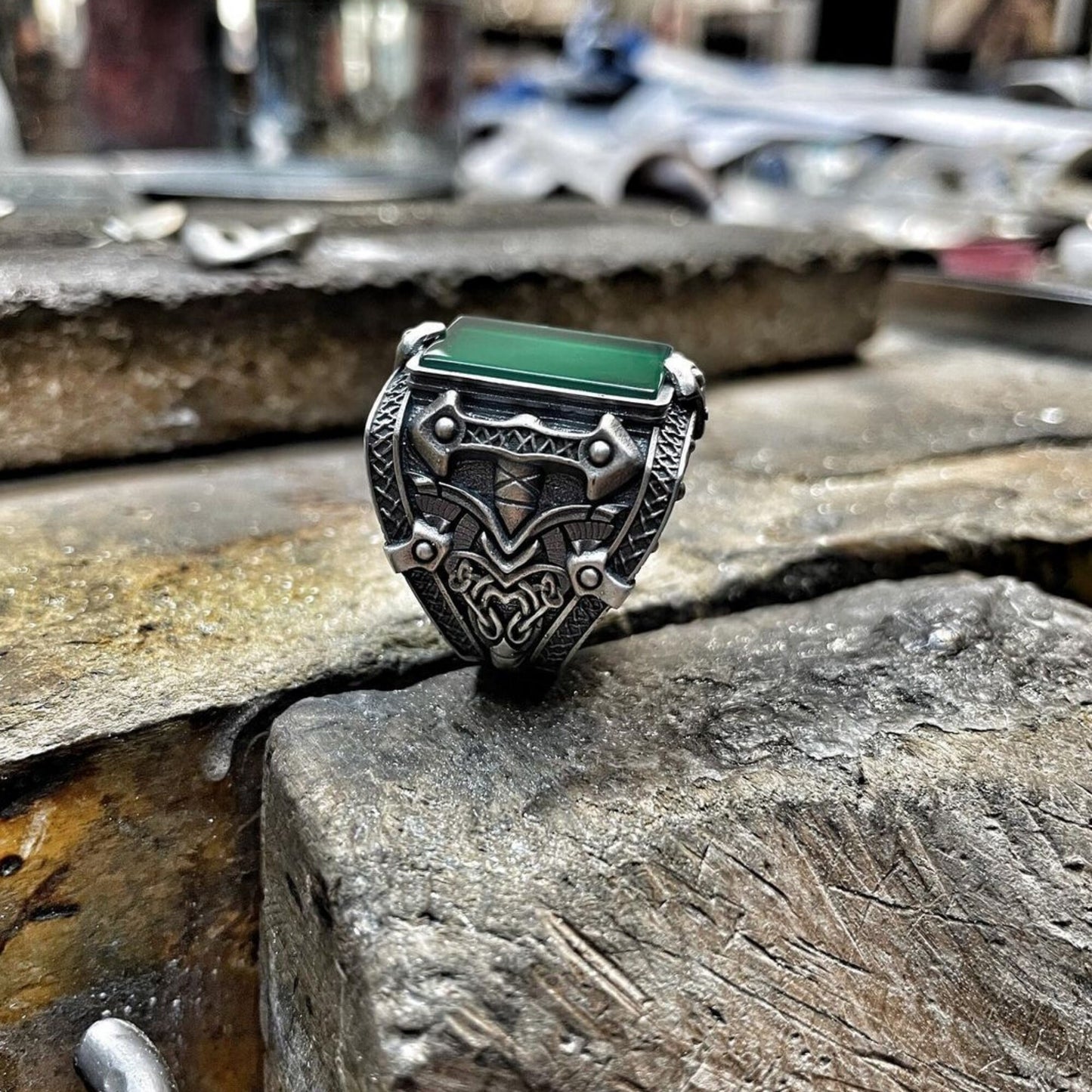 Ring mit graviertem grünem Achatstein, verstellbar, 925er Sterlingsilber