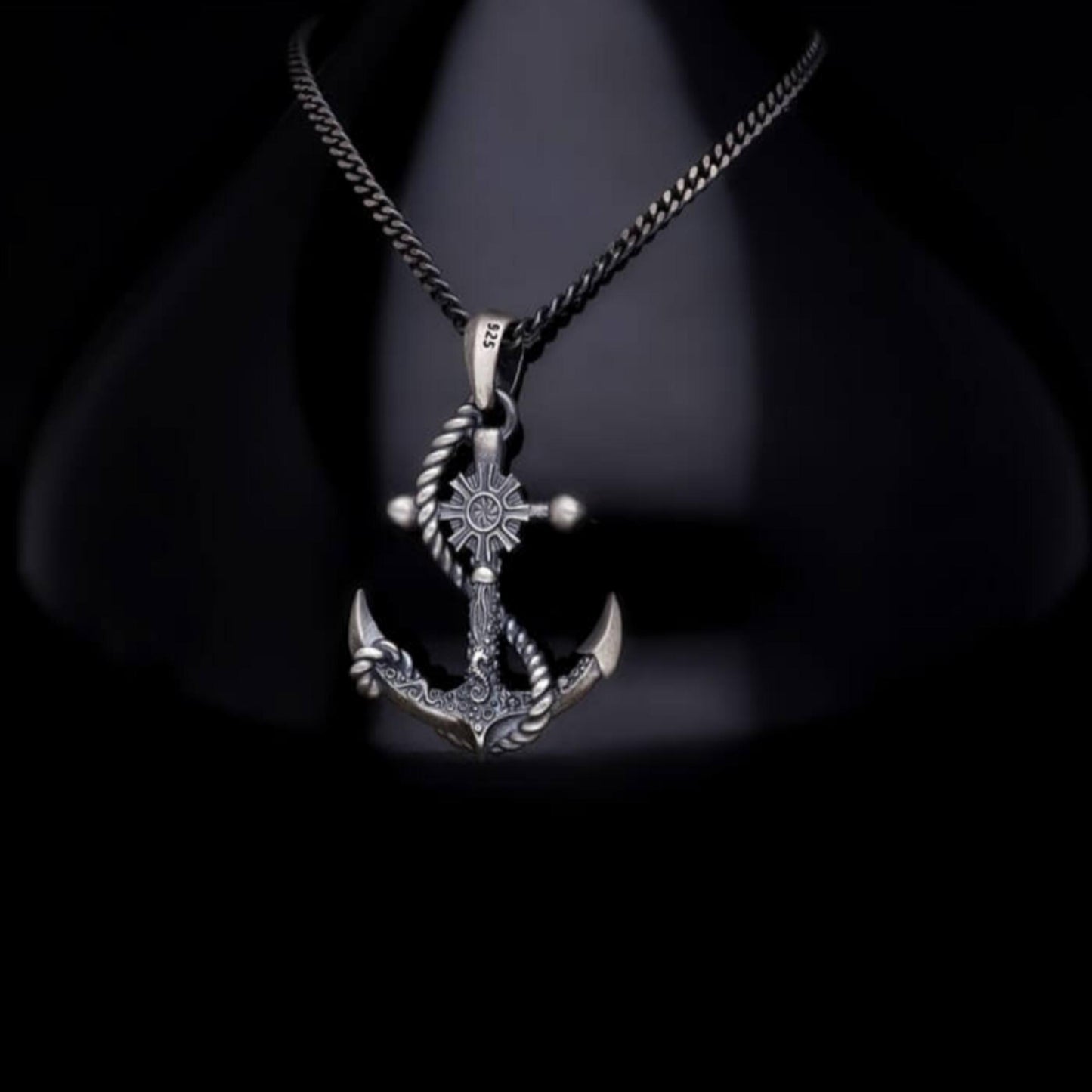 Ankerkette aus Sterlingsilber: Handgefertigter Seemannsschmuck