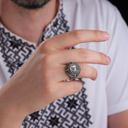 Alexander the Great coin signet ring with black rhodium – view 2