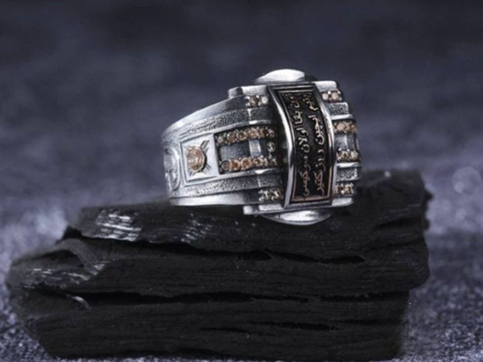 Arabic inscription men's ring with yellow zircon in 925 sterling silver