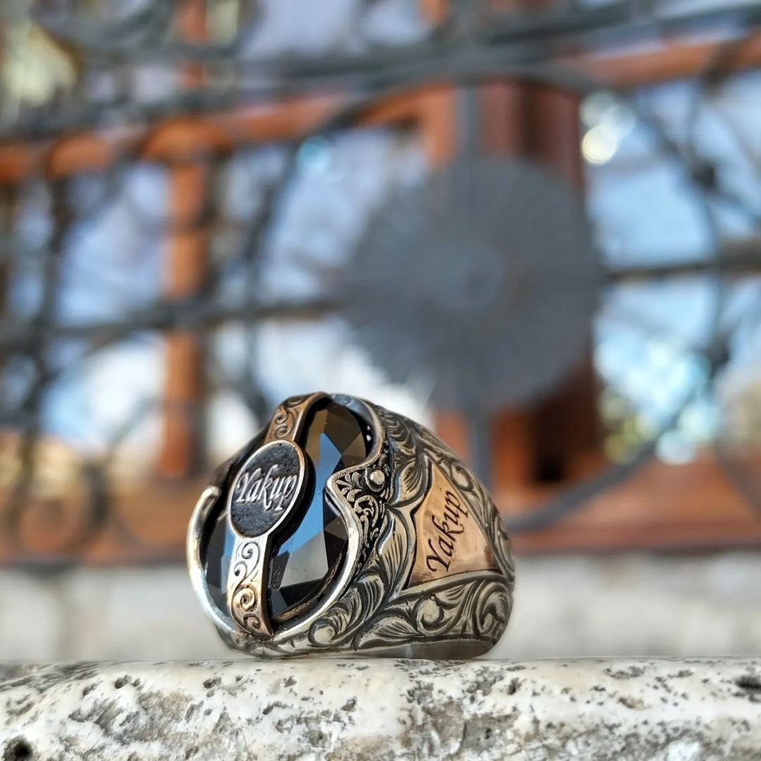 Black onyx men's name ring in 925 sterling silver