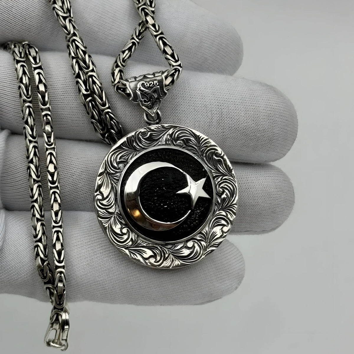 Double-sided crescent star and tughra medallion necklace in 925 sterling silver