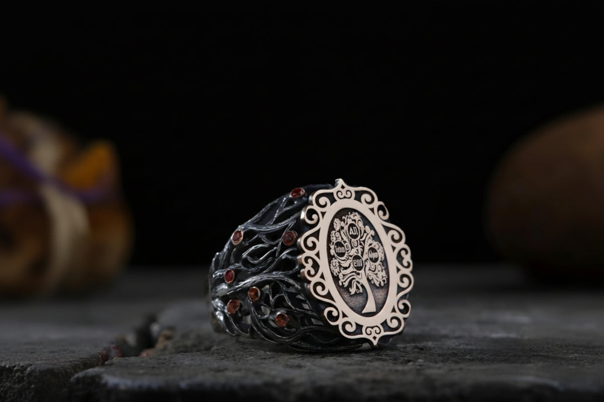 Family Tree Ring Red Stone Custom 4 Names Bark in 925 sterling silver