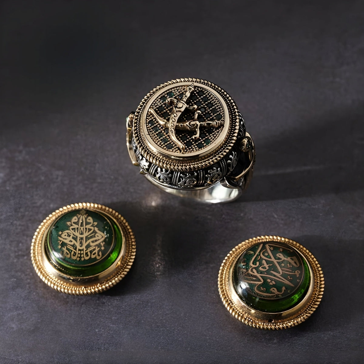 Men's Ring Green Stone in 925 sterling silver