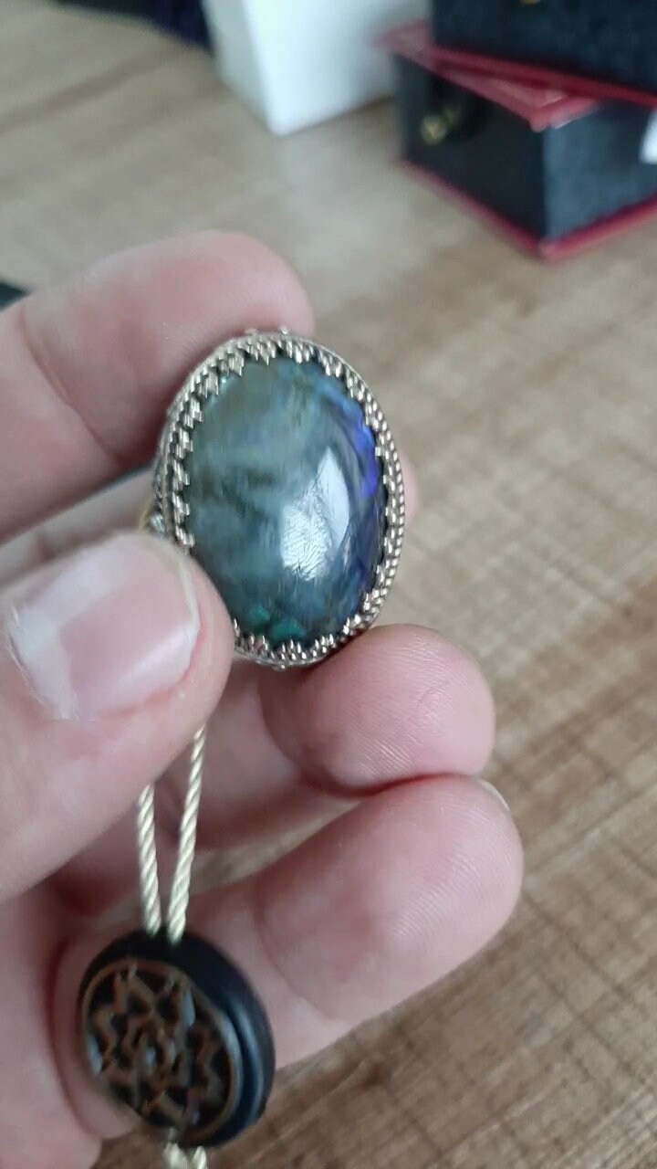 Labradorite men's ring – view 3