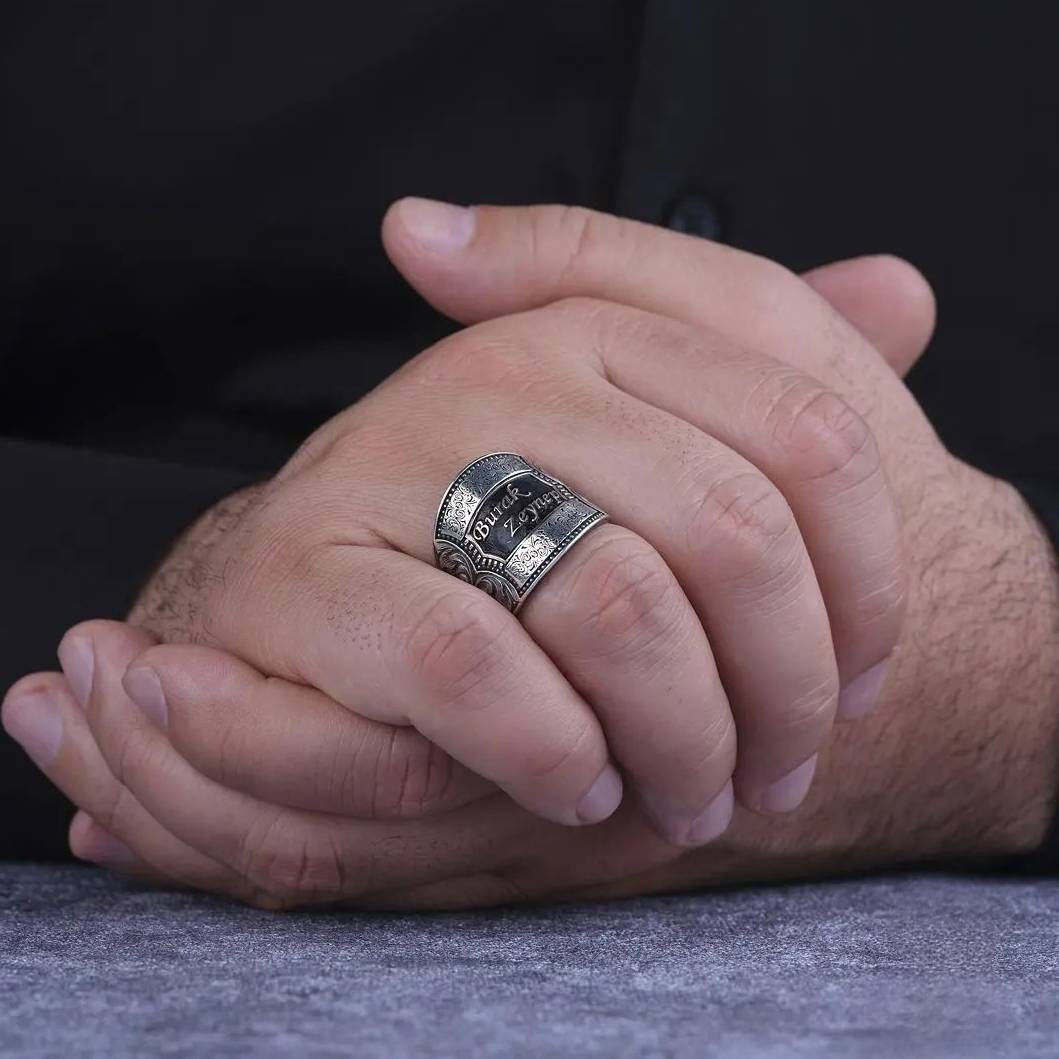 Personalisierter Ring aus Sterlingsilber: Graviert im osmanischen Stil, verstellbar