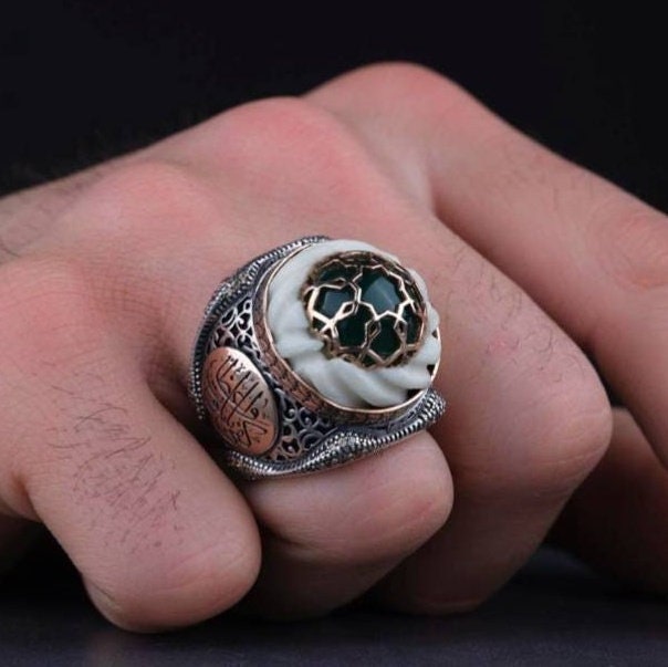 Turban men's ring with carved catalin amber – view 2