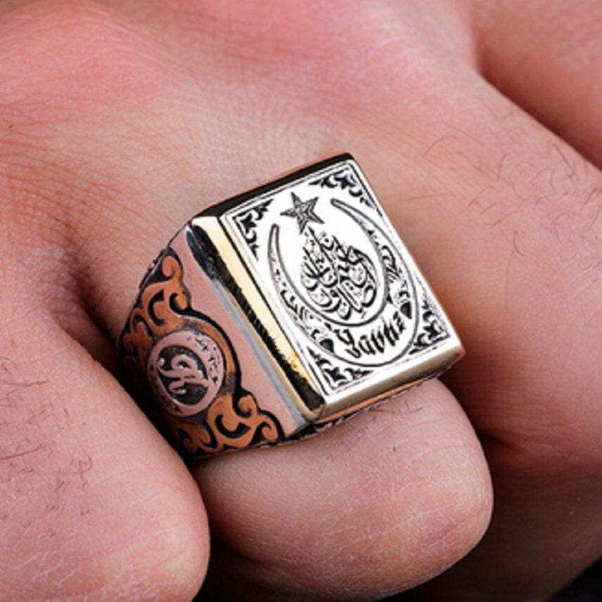 Bedeutungsvolles Geschenk – Herrenring aus 925er Sterlingsilber mit geschriebenem Halbmond und Sure Mulk