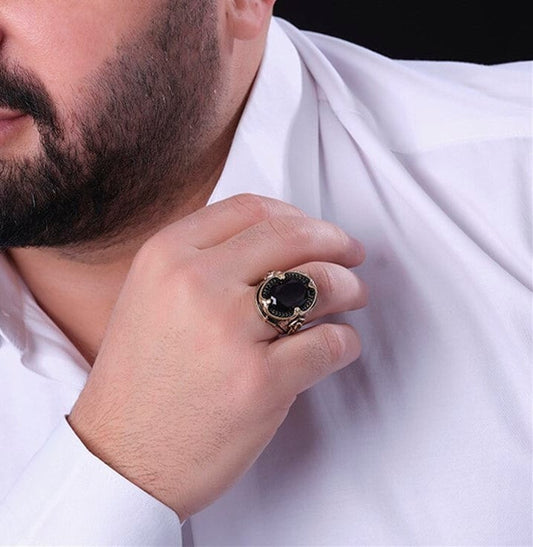 خاتم رجالي بالتوباز النجمي ونقوش ملكية – صورة 2