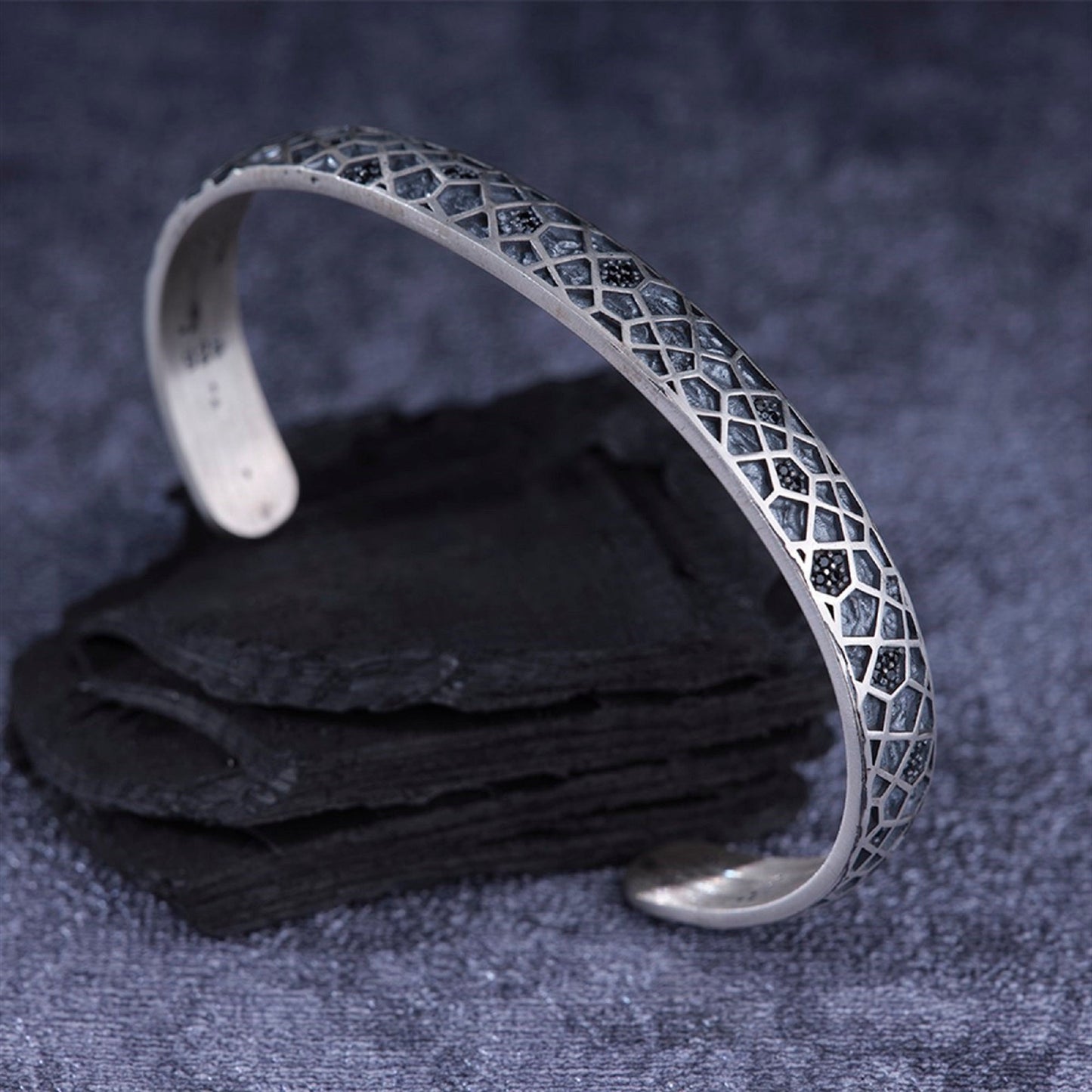 Handgefertigtes Herrenarmband aus 925er Sterlingsilber mit Mikrozirkonen
