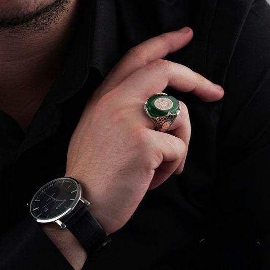 Surah-Ring aus grünem Bernstein, islamischer Schmuck aus 925er Silber – Geschenk für Männer