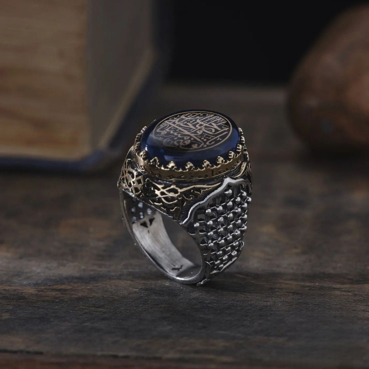 Prophet Yusuf dungeon ring with round blue amber – view 2