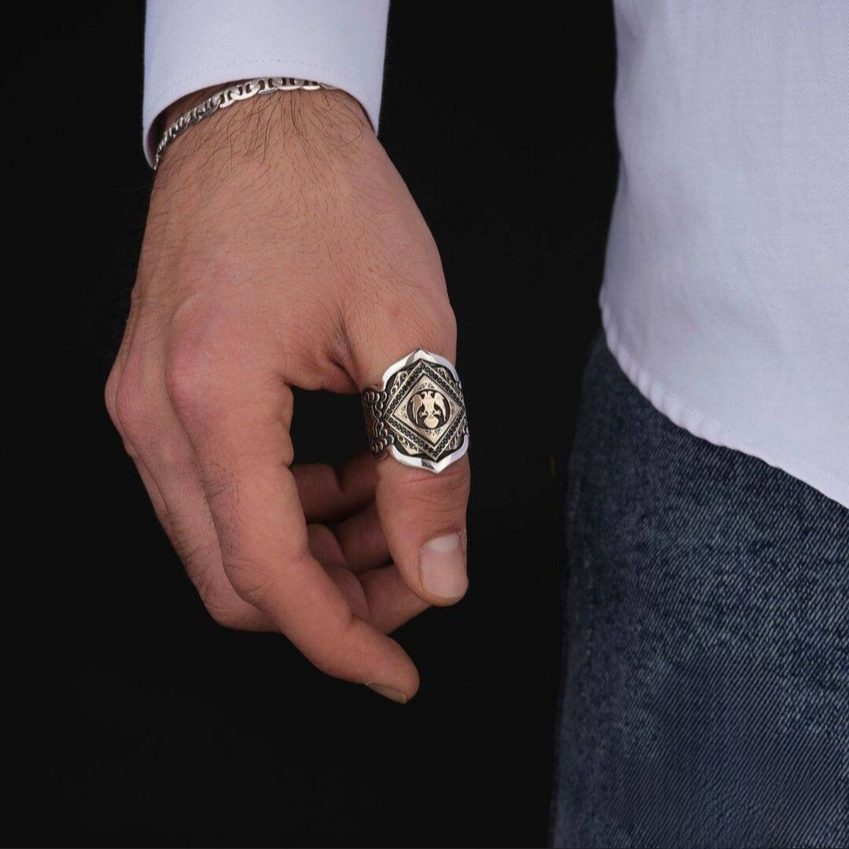 Double-headed eagle zihgir thumb ring with black zircon – view 3