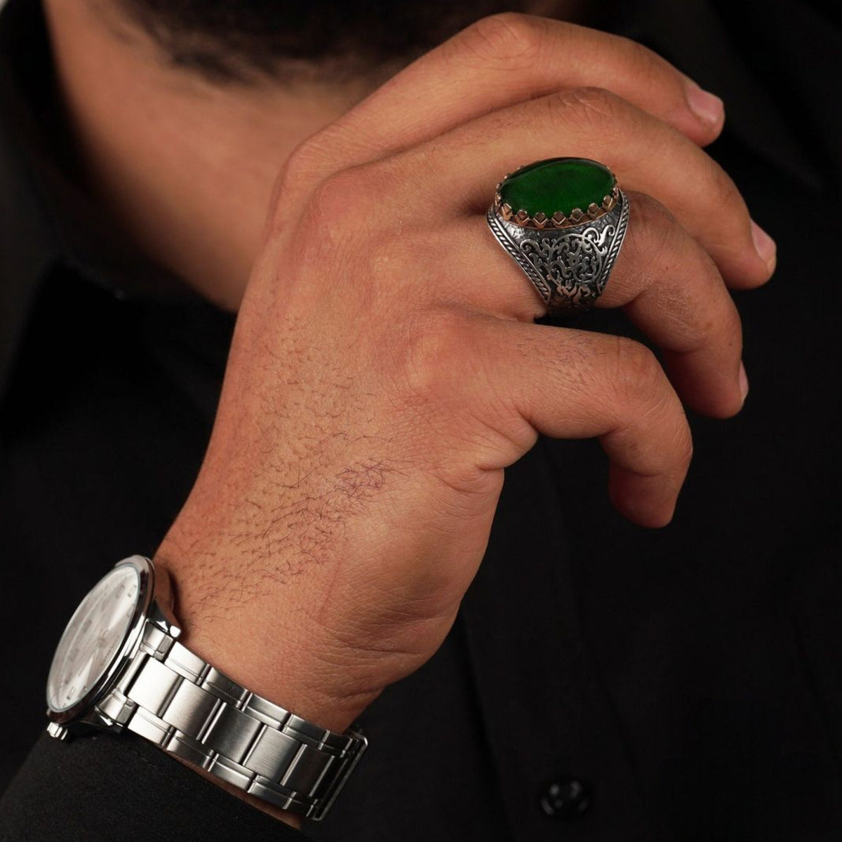 Green fire amber ring with ivy pattern – view 2