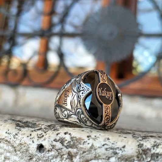 Black onyx men's name ring – view 2