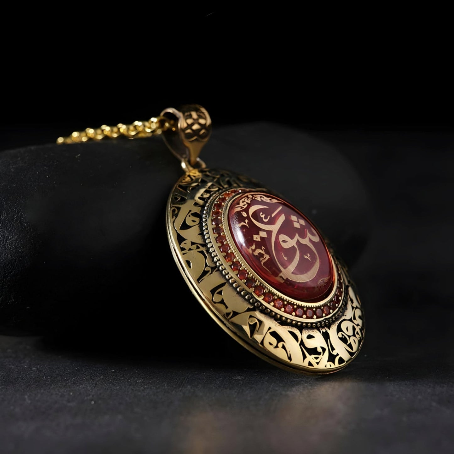 Vav Letter Amber Stone Gold-Plated Silver Necklace Red Zircon Love Calligraphy