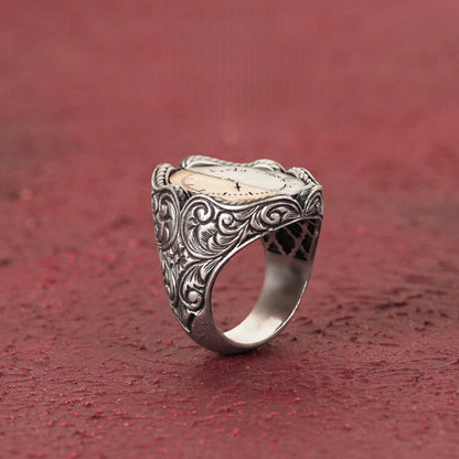 Clock ring with Death is enough as advice inscription – view 4