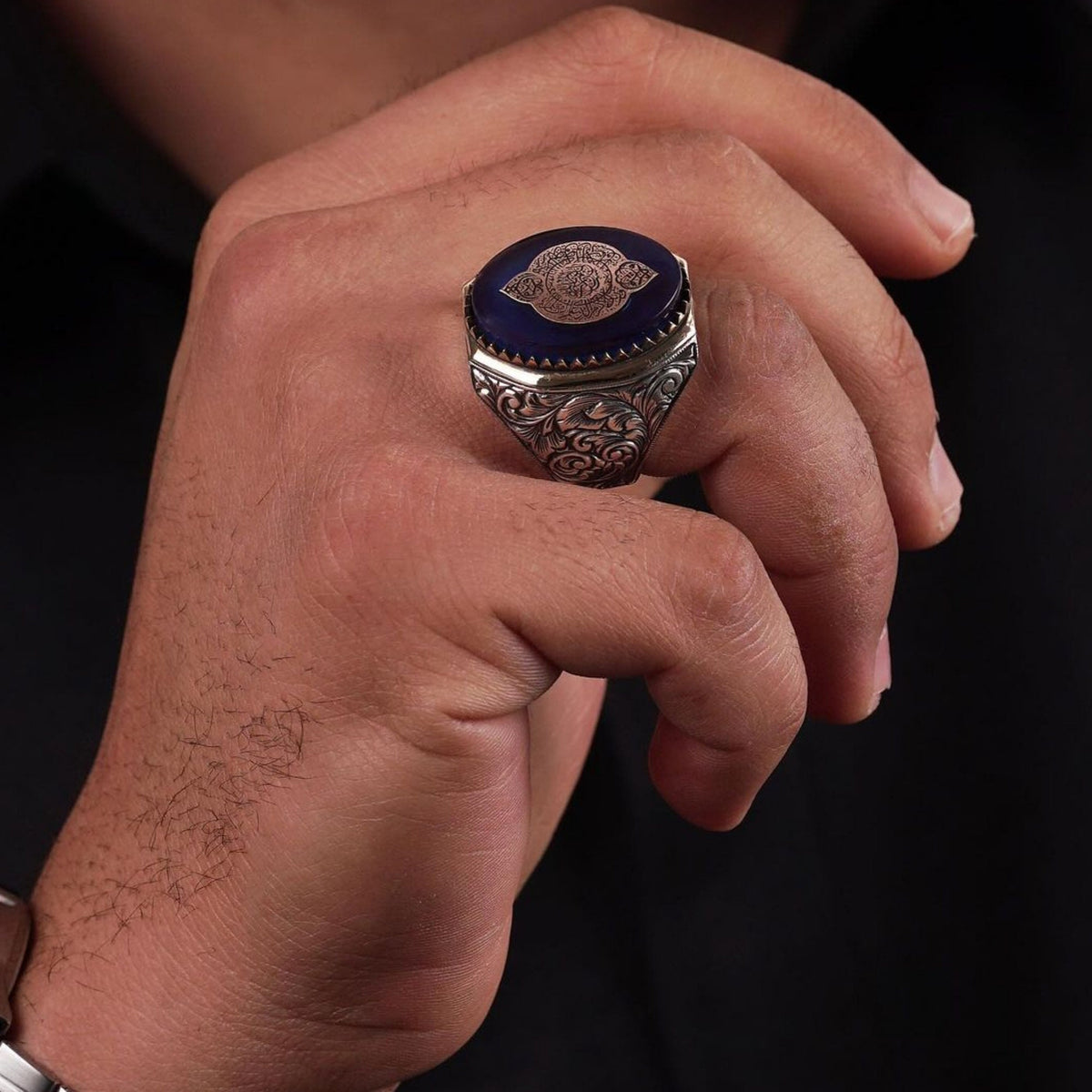 Surah Al-Alaq ring with blue amber – view 4
