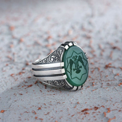 Seljuk motif engraved agate ring – view 3