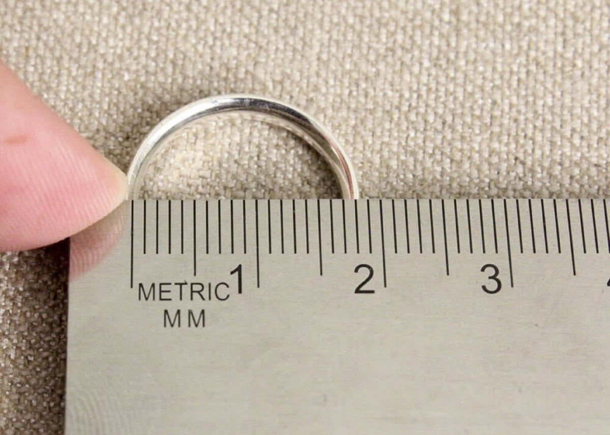 Crescent and star ring with red natural stone – view 5