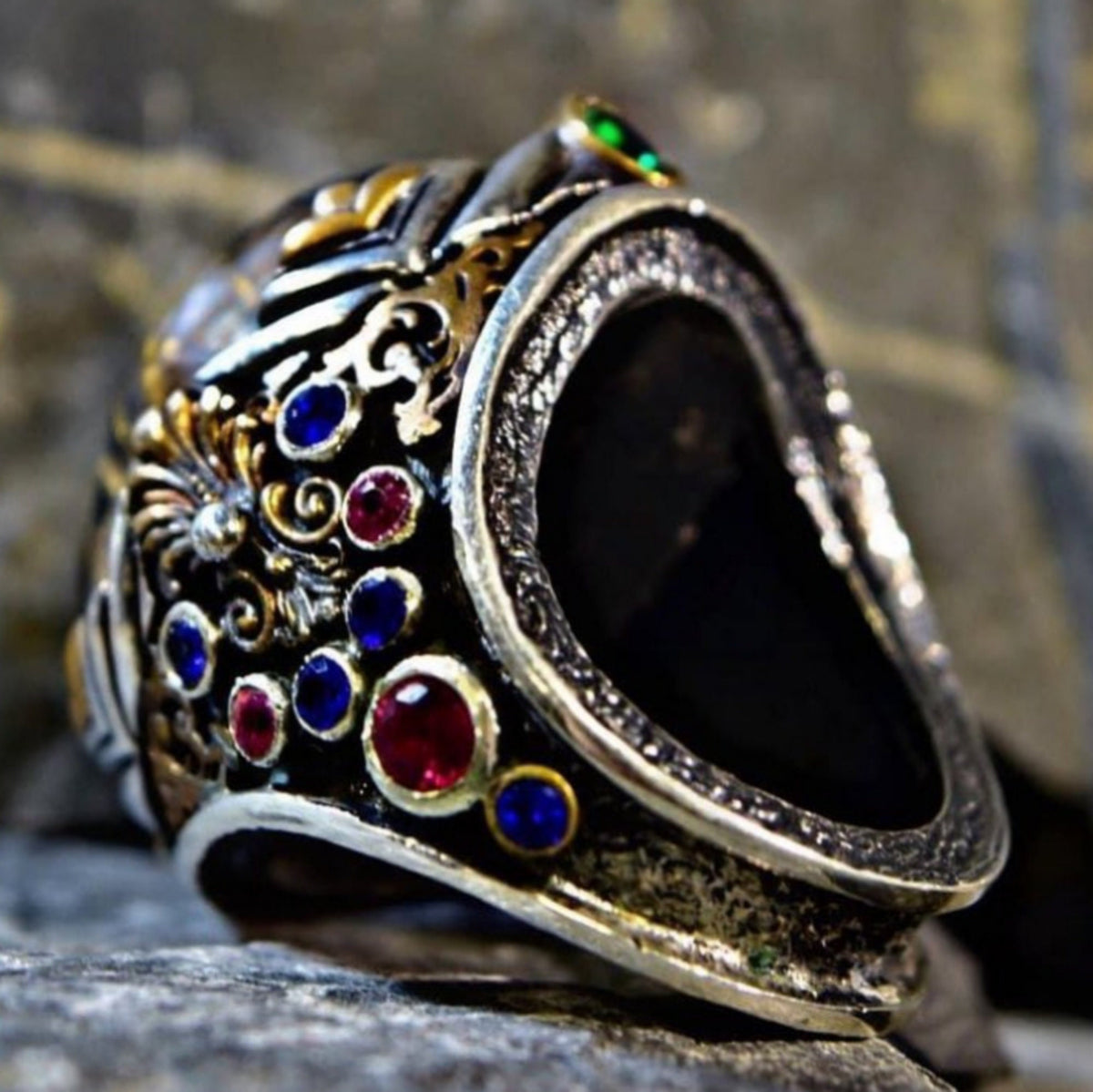 Hagia Sophia carved quartz ring with zircon – view 5