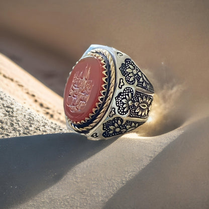 Brown agate Arabic calligraphy ring – view 2
