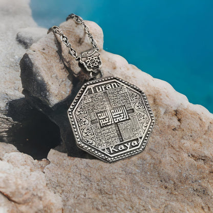 Kaaba locket necklace with Elif-Vav cover – view 2