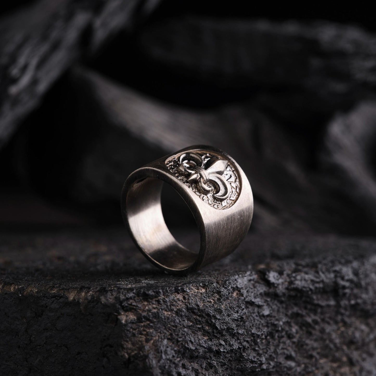 Sterling Silver Lily Flower Ring 3D Floral Wedding Band