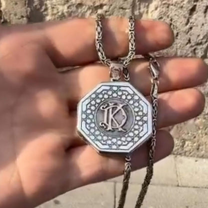 Islamic Prayer Medallion Necklace – Personalized 925 Sterling Silver Locket