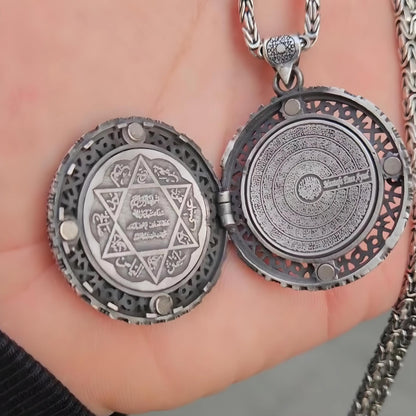 Personalisiertes Ayatul-Kursi-Medaillon: Islamisches Geschenk aus 925er Sterlingsilber