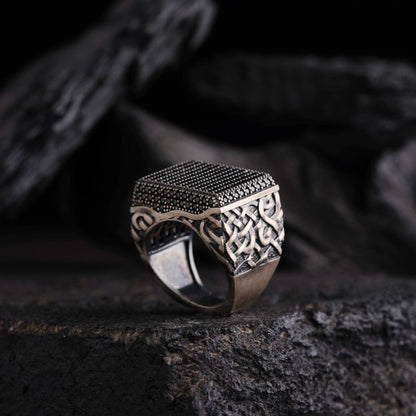 خاتم التوباز الأسود المربع الرجالي – صورة 4