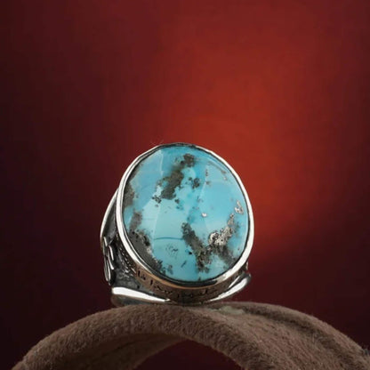 Ring aus Sterlingsilber mit natürlichem Türkis und dem 9. Vers der arabischen Sure Yasin – Personalisierbares islamisches Geschenk