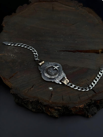 Crescent Star Bracelet – Red Topaz & Name Engraving | 925 Silver
