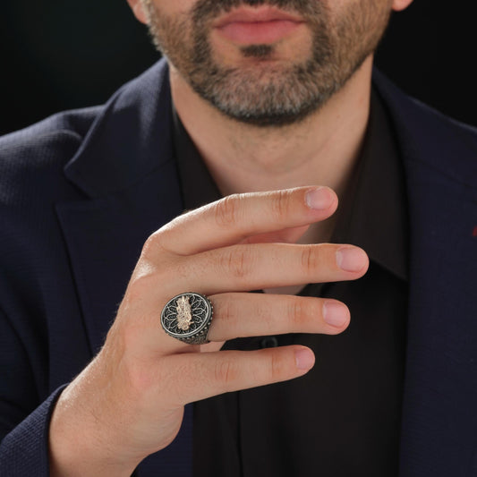Hasbiyallah ring with black micro stones and Seljuk motifs – view 2