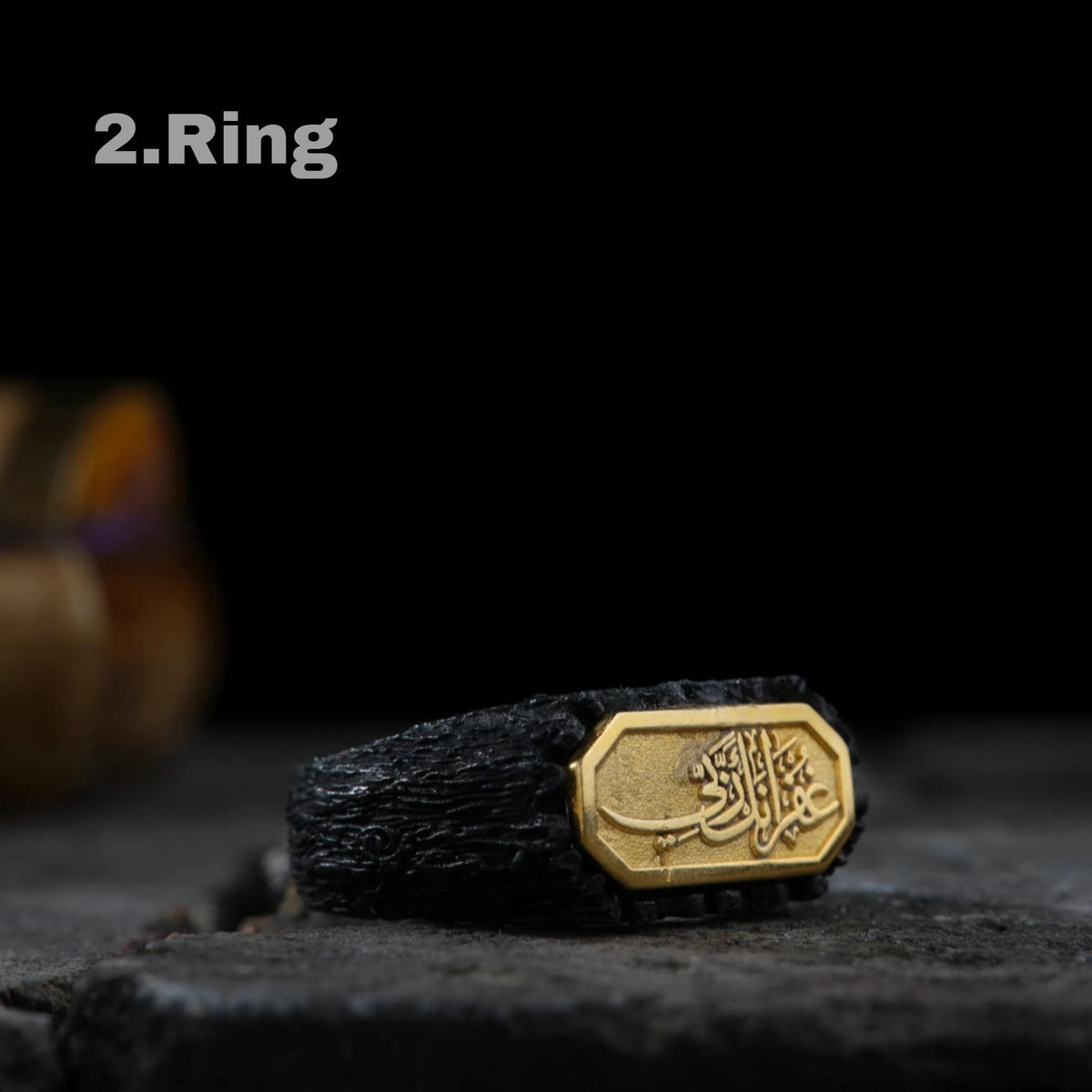 Tree bark engraved ring – view 3