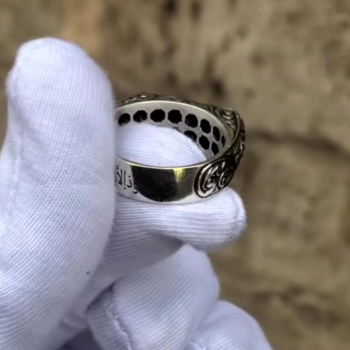 Engraved agate aqeeq Islamic men's ring – view 4