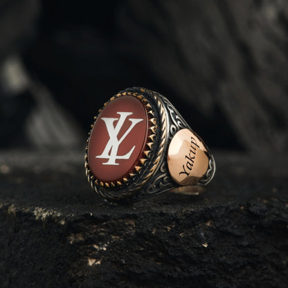 Brown agate initial ring with filigree setting – view 3