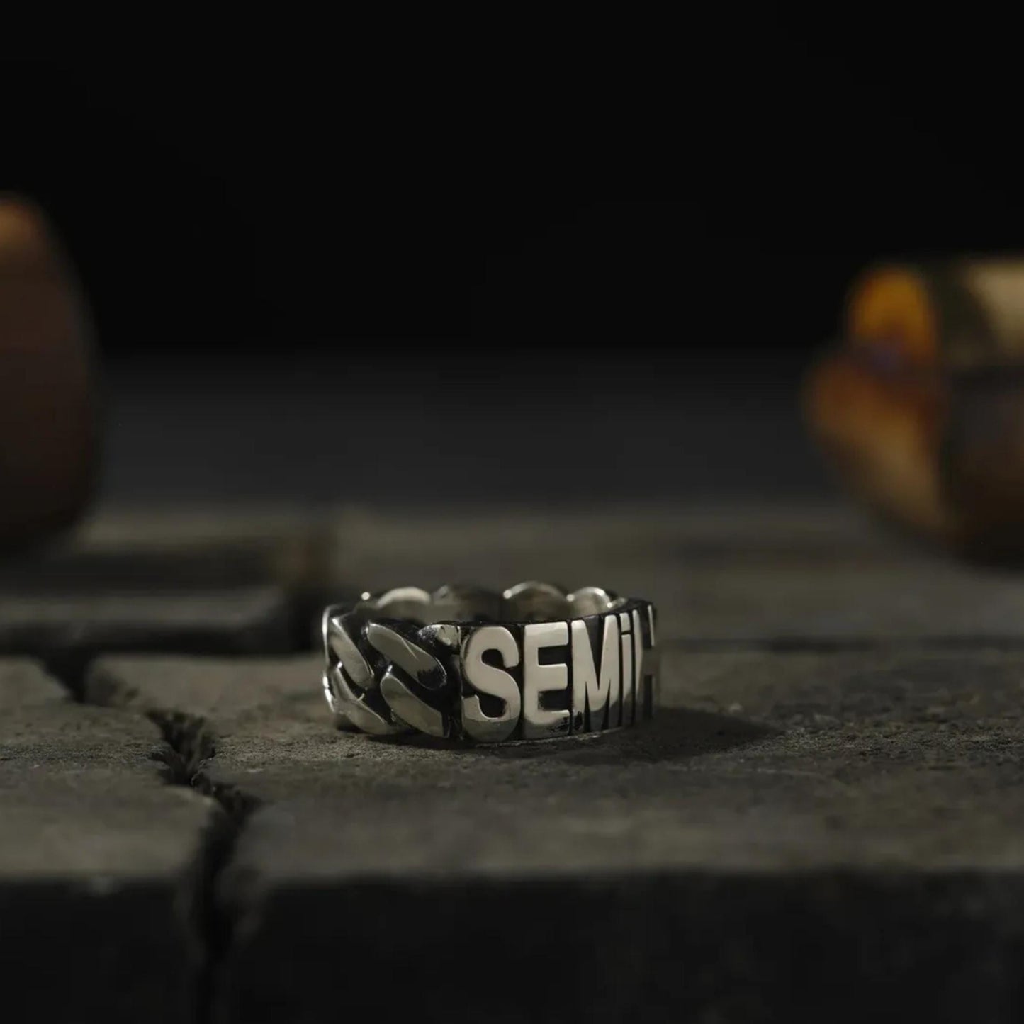 Personalisierter Namensring aus Sterlingsilber für Herren: Kettendesign