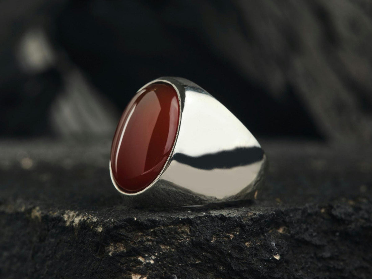 Simple agate stone ring – view 3