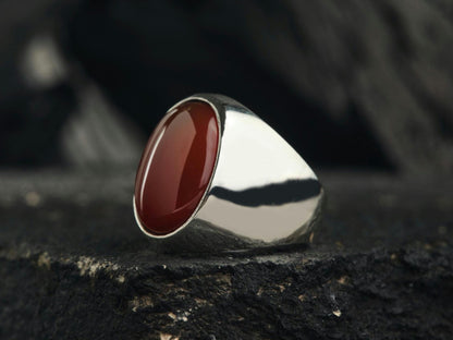 Simple agate stone ring – view 3