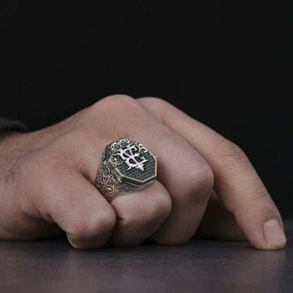 Covered letter signet ring – view 2