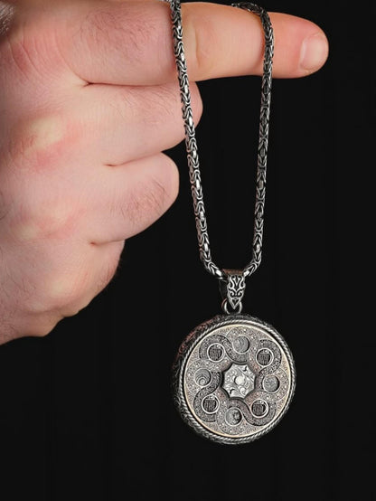 Rotating Quranic Surah Pendant – 5 Surahs & Ayat al-Kursi | 925 Silver Islamic Necklace