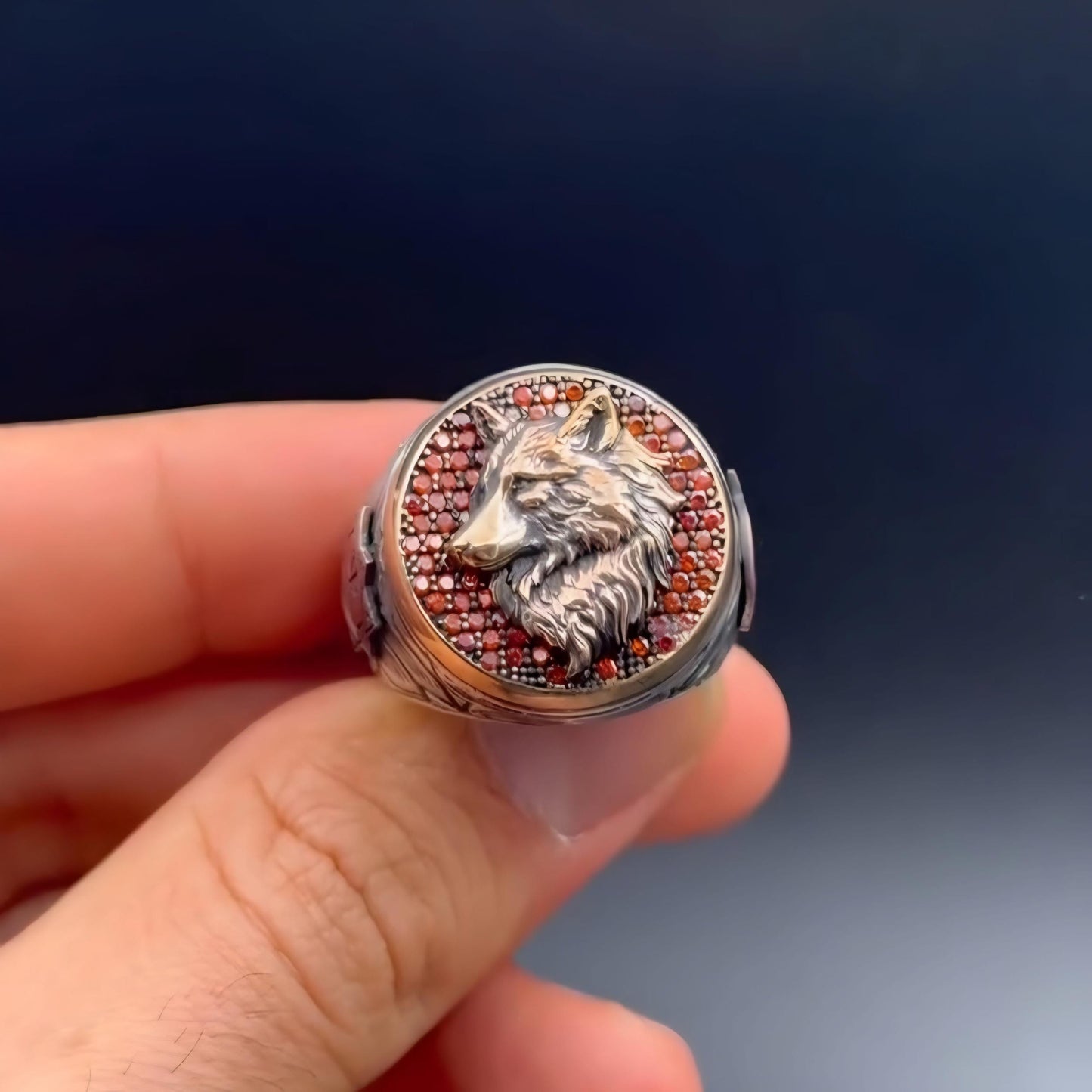 Wolf Ring – Garnet Stone & Oghuz Khan Seal | 925 Silver Men's Ring
