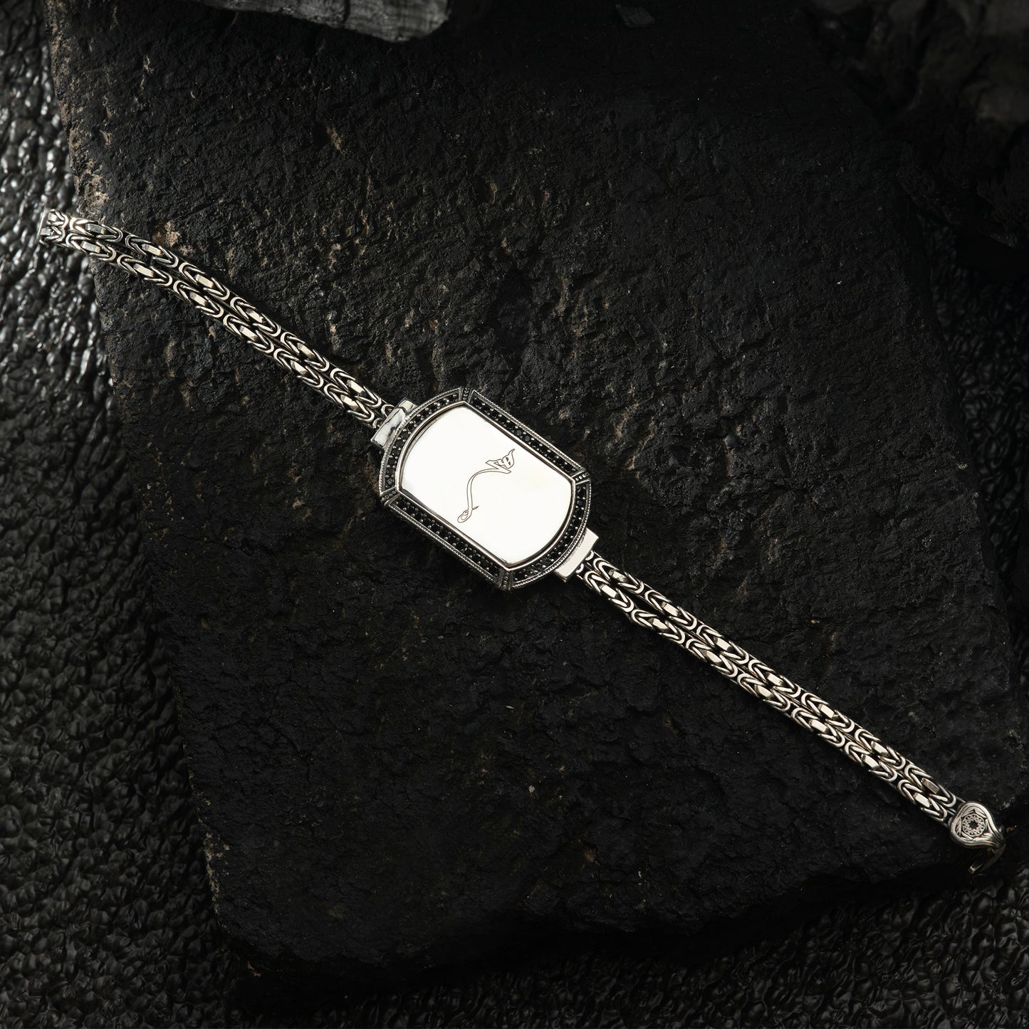 Hiç Engraved 925 Sterling Silver Men's Bracelet Black Micro Stone King Chain Mevlana