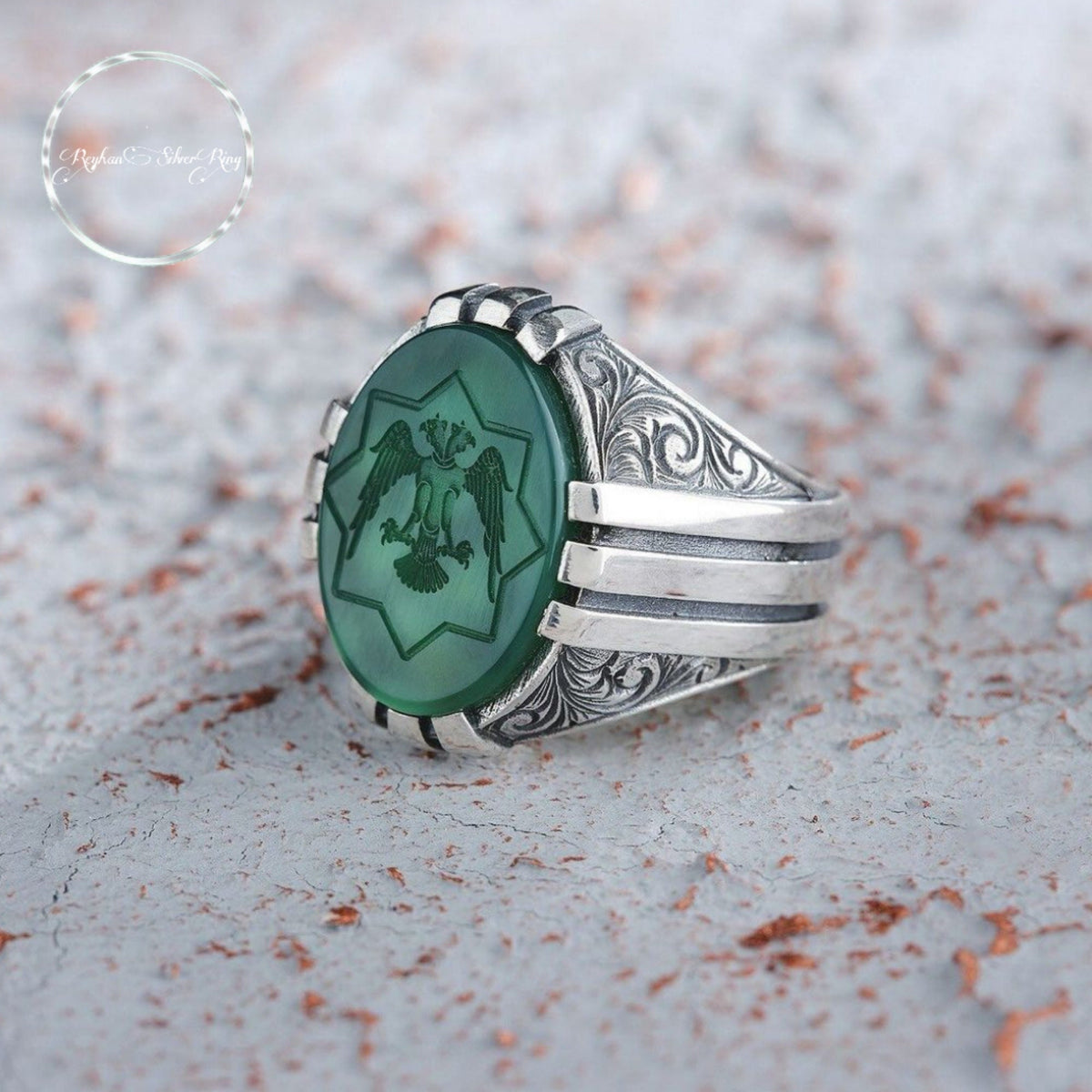 Seljuk motif engraved agate ring in 925 sterling silver