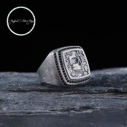 Skull ring with black cubic zirconia in 925 sterling silver