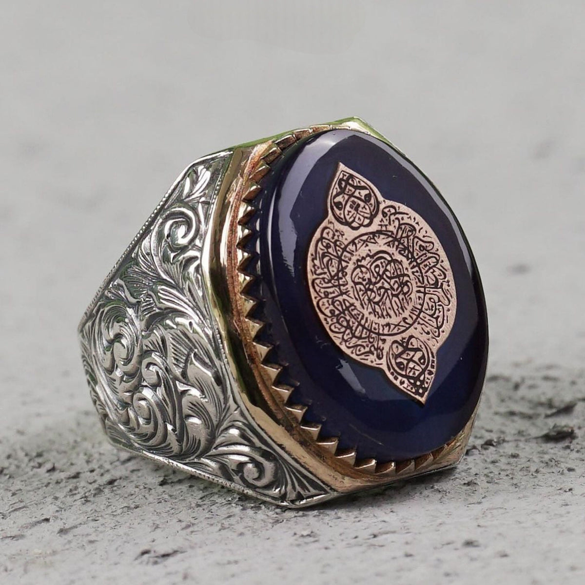 Surah Al-Alaq ring with blue amber in 925 sterling silver